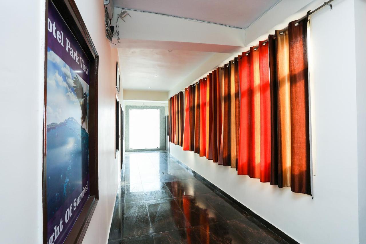Oyo 35511 Hotel Park View Rohtak ภายนอก รูปภาพ